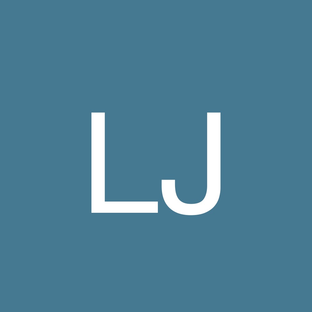 Meet your Posher, Leila